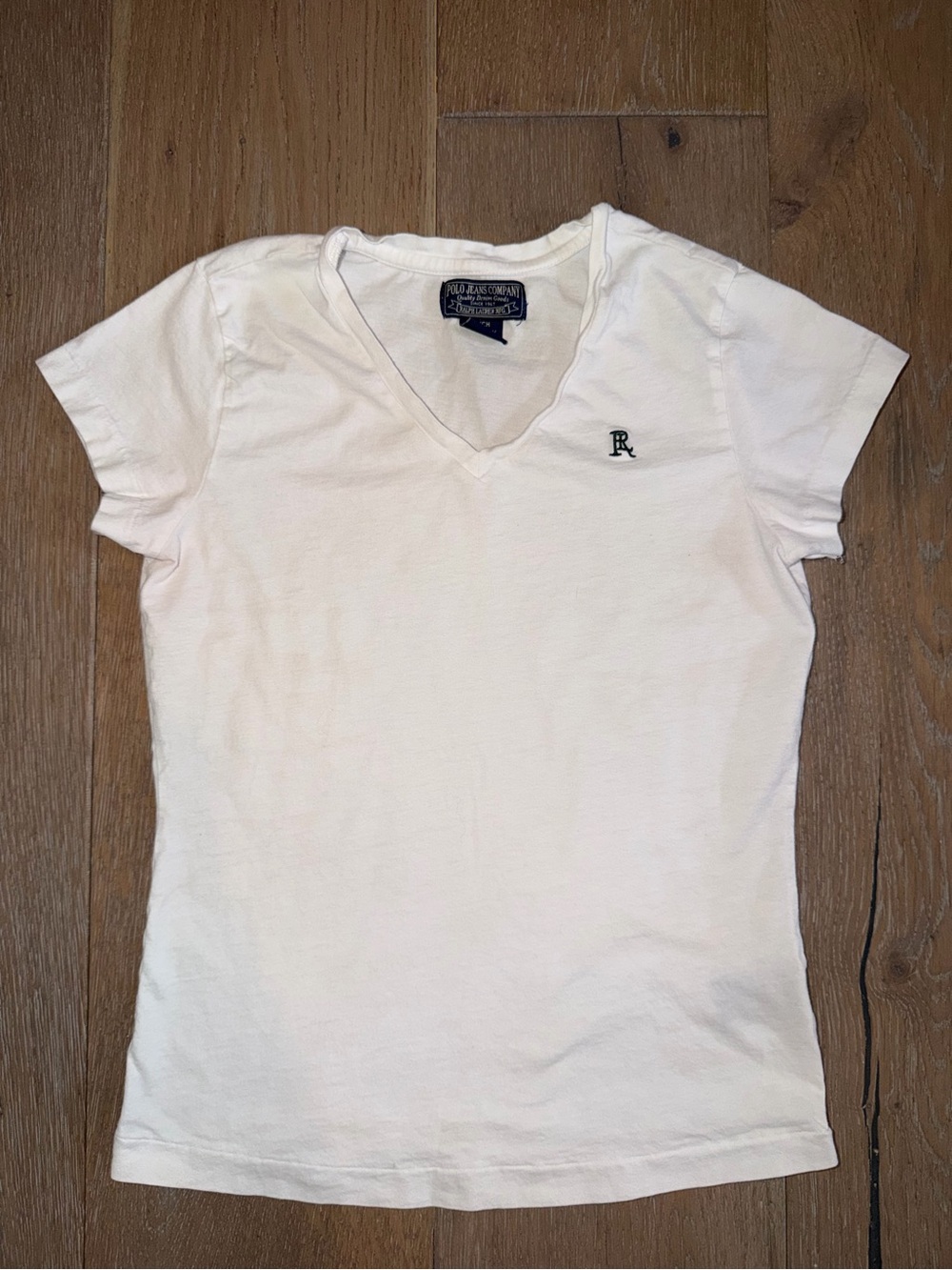 Vintage Ralph Lauren White V-Neck Cotton Tee size small like new